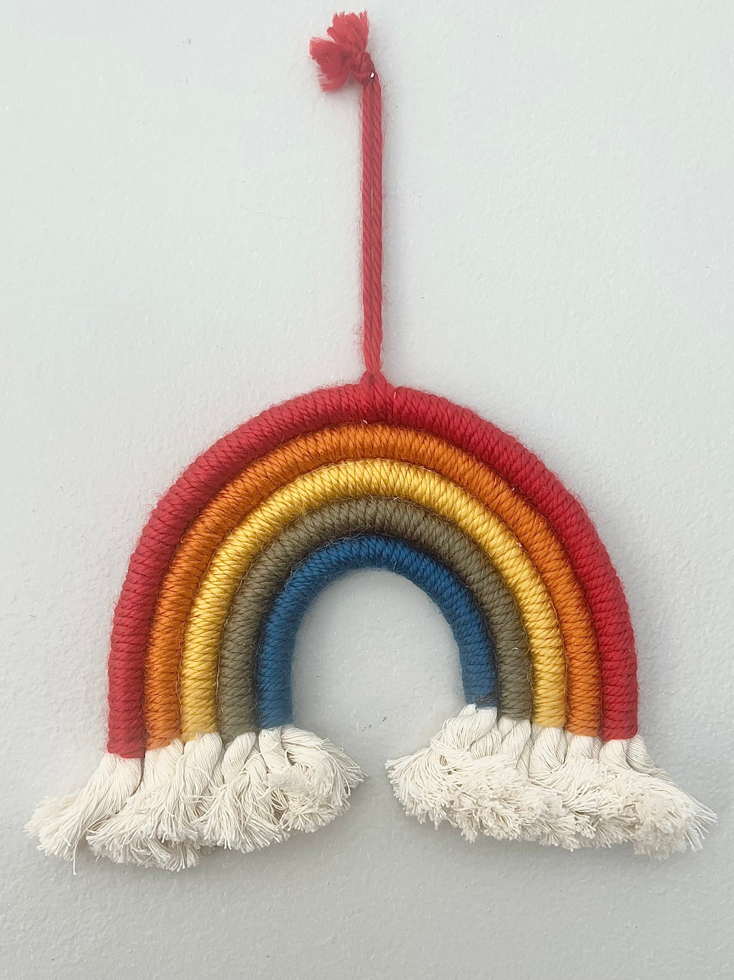rainbow in primary
