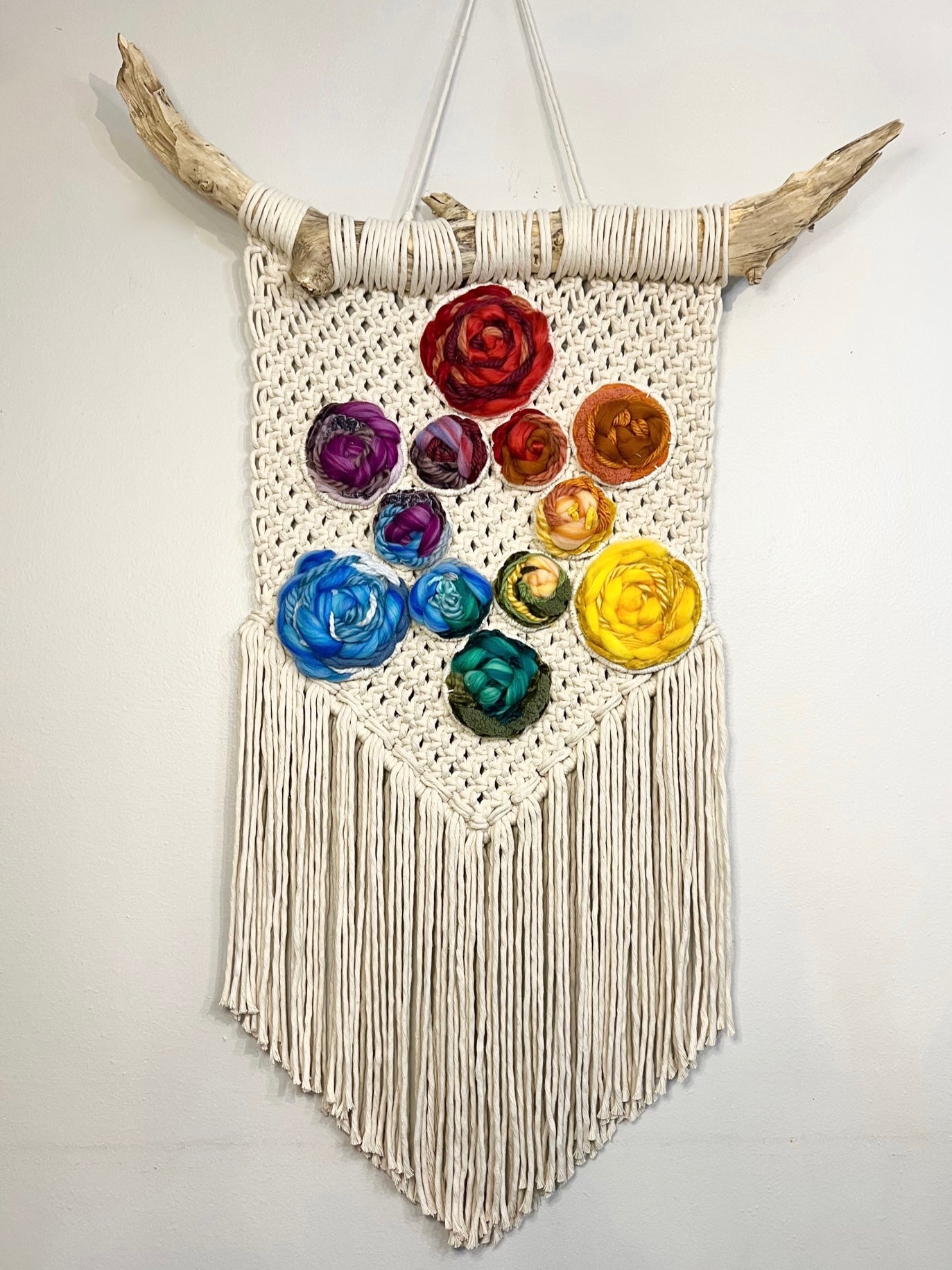 Color wheel wall hanging